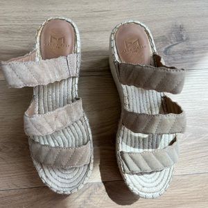 Marc Fisher Platfrom Sandal